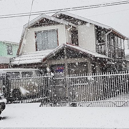 La Casa Guesthouse Punta Arenas Exterior foto